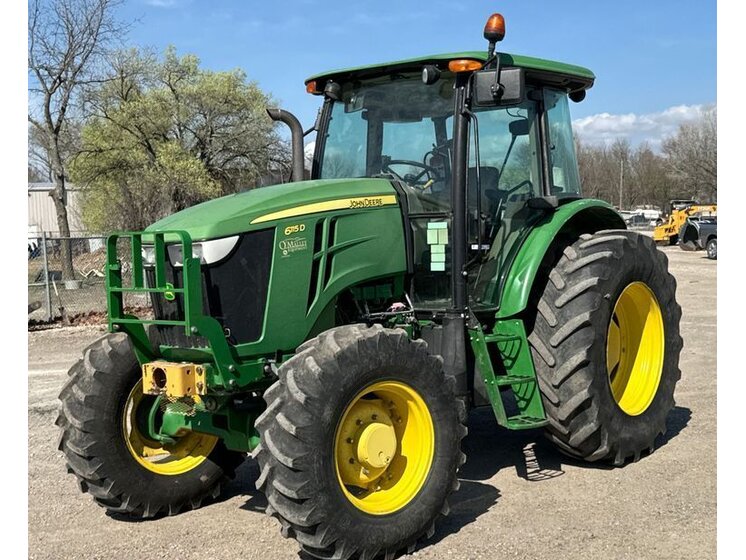 2015 John Deere 6115D